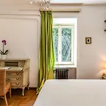 Antigua Szálloda *